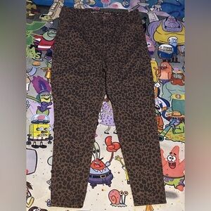 New with tags cheetah jeans